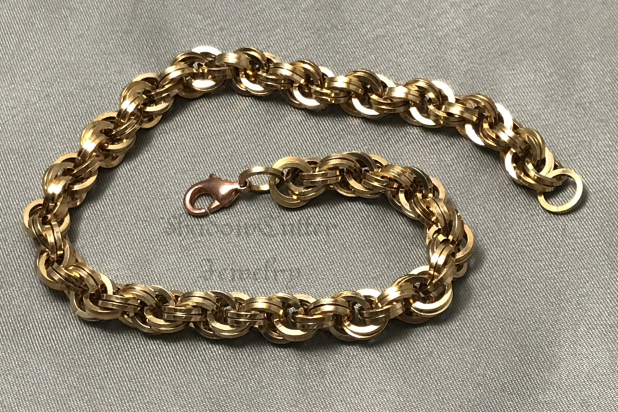 Spiral bracelet square bronze