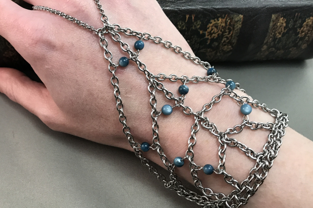 Stainless chain handfower with blue river shell beads