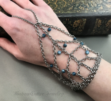 Stainless chain handfower with blue river shell beads